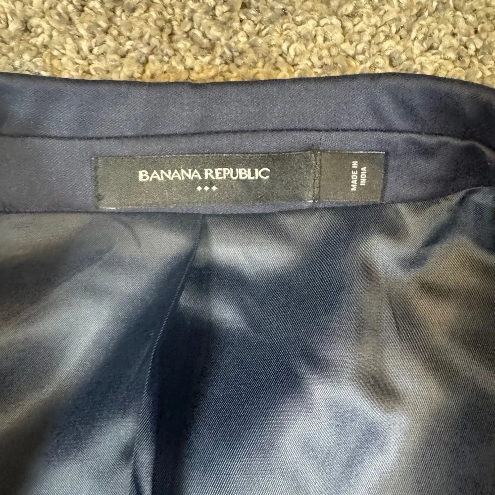 Banana Republic Blazer Mens 38R Navy Blue 2-Button Double Vent Jacket Satin